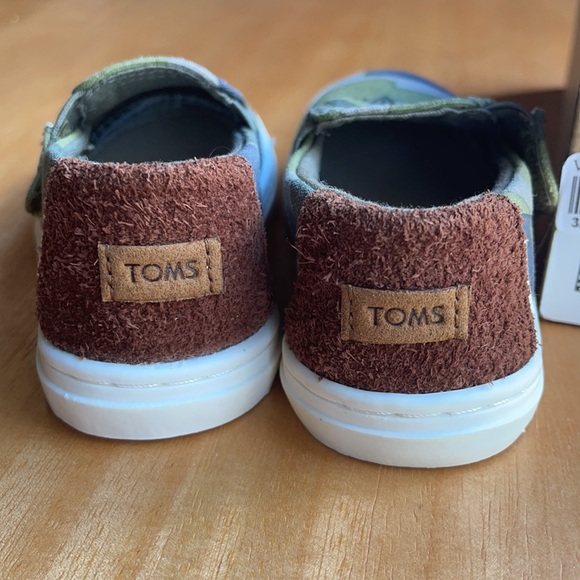 Toddler Toms - Picture 3 of 3